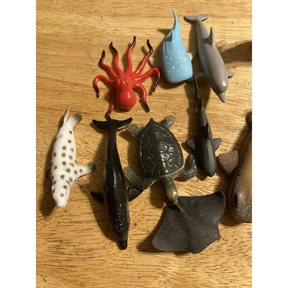 Marine Animal Figure LOT Sharks Octopus Turtle Sting Ray PVC Some vintage